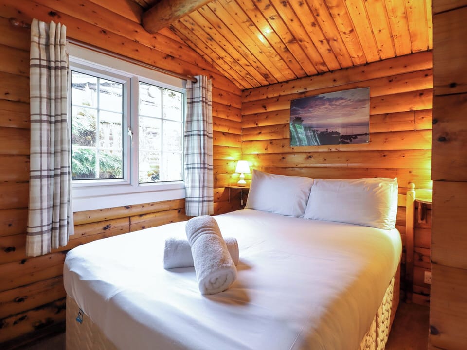 Y Bwthyn Pren, Cabin 209, Cottage in Trawsfynydd