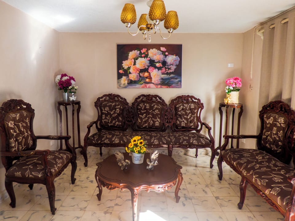 Comfort Apartment, 1 Double Bed, Kitchen | Blackout drapes, iron/ironing board, WiFi (free)