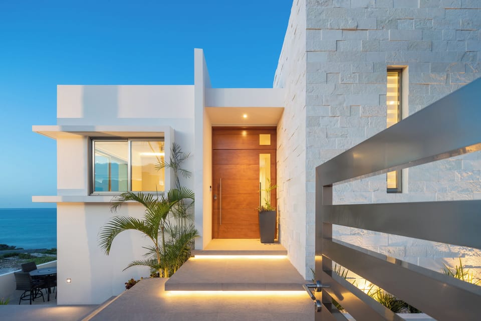 Enter the gate to paradise