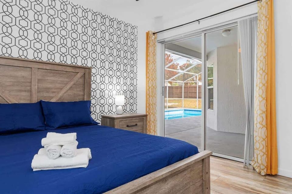 House, Multiple Beds, Pool Access, Pool View (9003 Nakoma Way) | 4 bedrooms, individually decorated, individually furnished, bed sheets