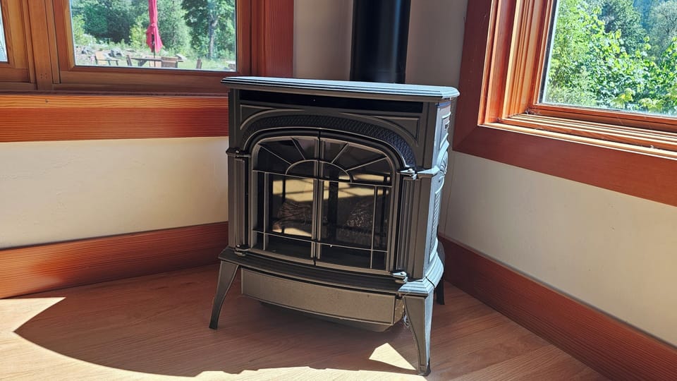 Fireplace/heater - remote controlled