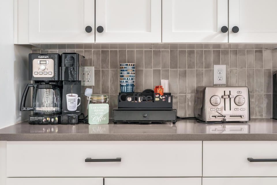 Coffee/tea/hot chocolate bar