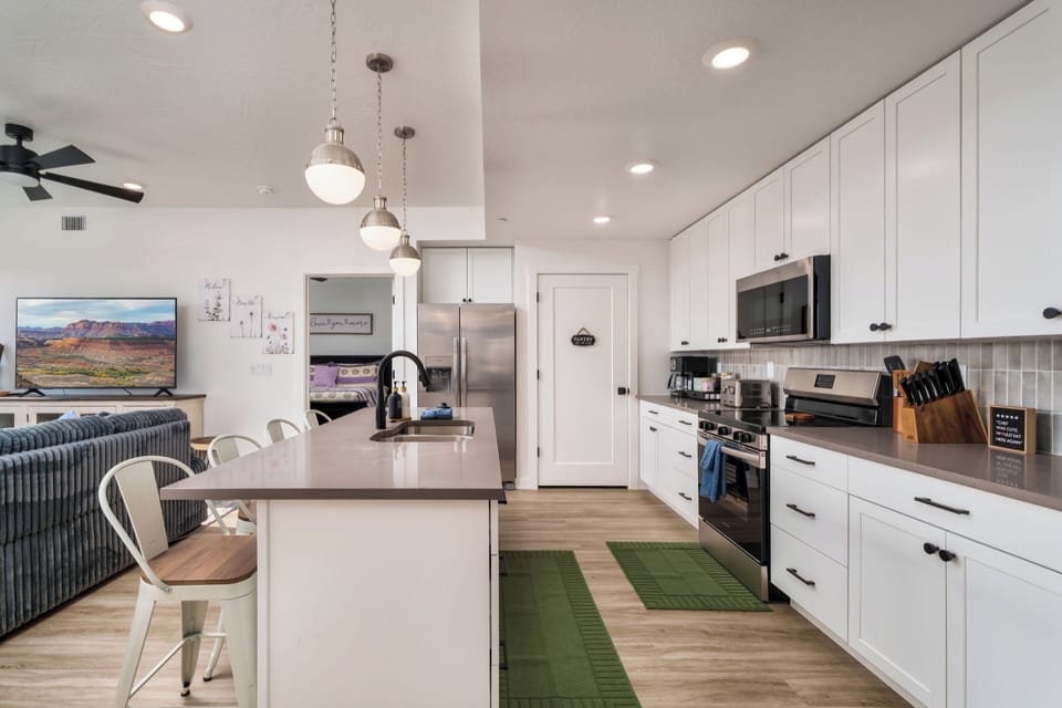 Fully equipped kitchen
