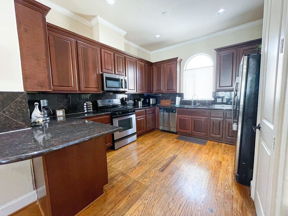 If you prefer to cook in, you’ll be happy to find a fully equipped kitchen. Also, start your morning off with a nice hot cup of coffee