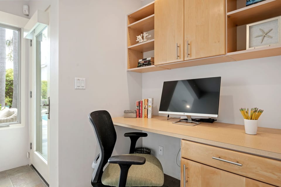 Designated work space is perfect for the traveling nomad