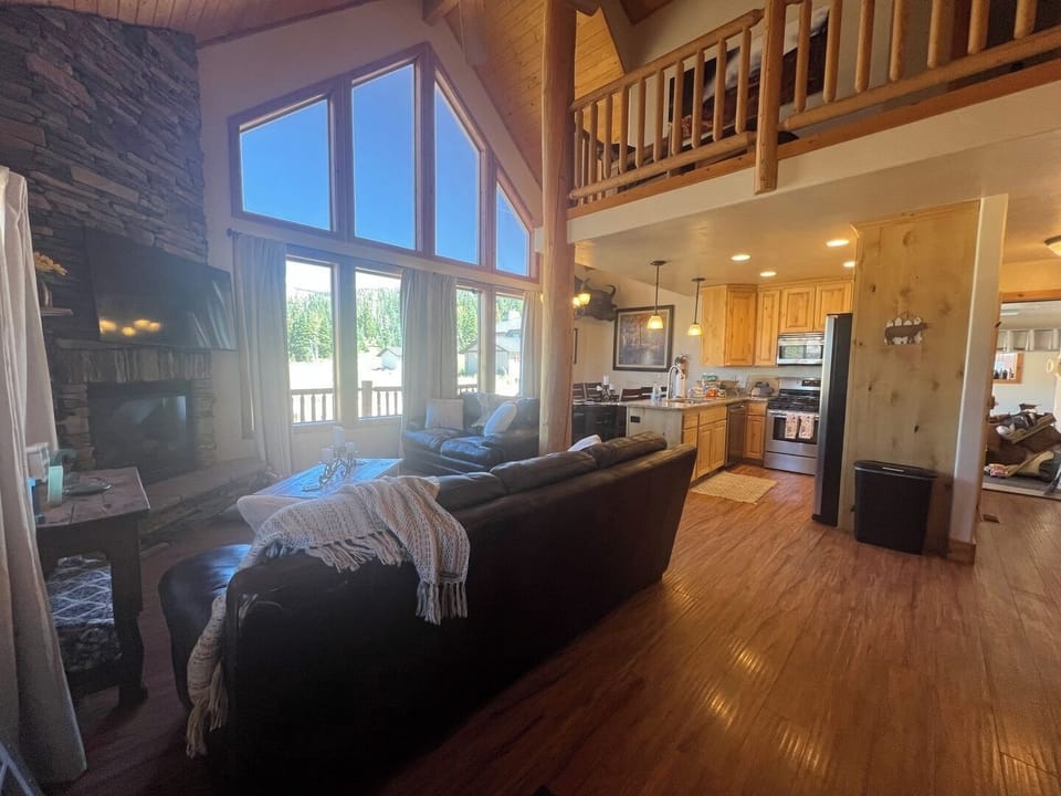 Main Level Living area