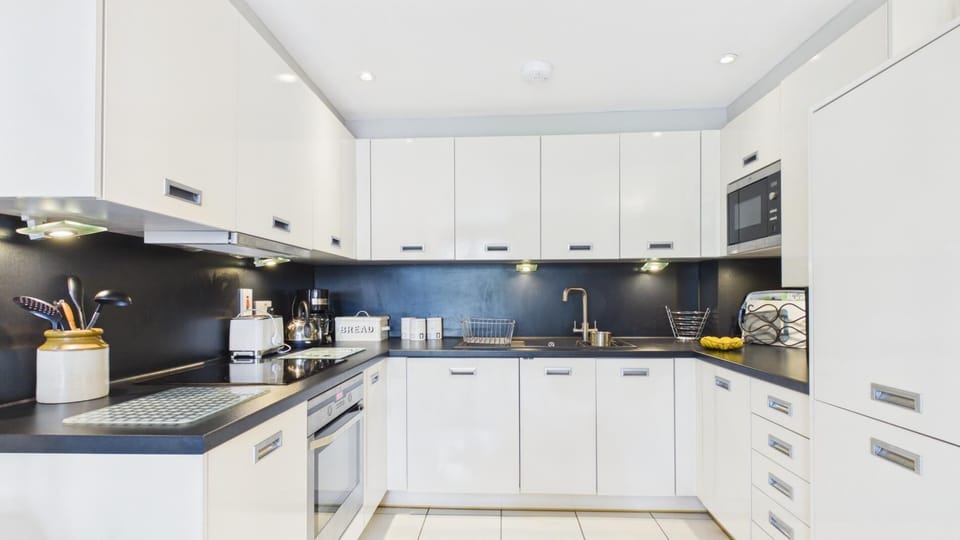 29 Rhodewood House - 2 Bedroom - Saundersfoot (28387)