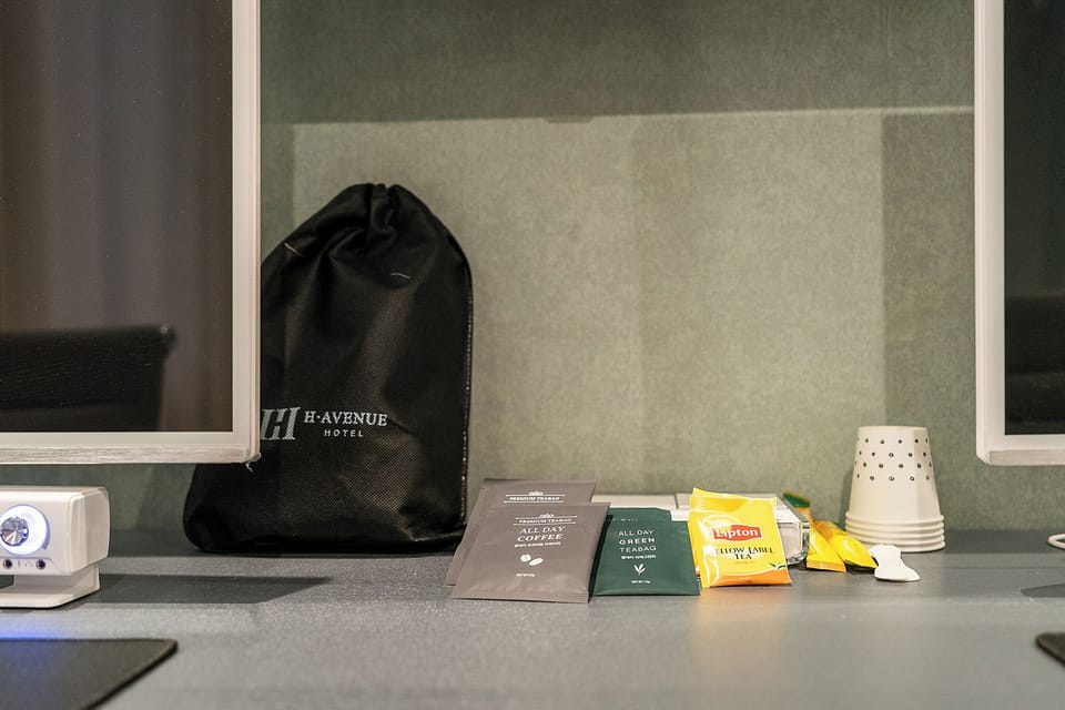 Special Offer H-Avenue PC room | Free WiFi