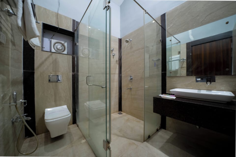 Family Room, Balcony | Bathroom | Shower, free toiletries, slippers, towels
