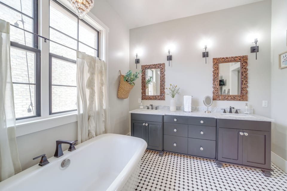 En-Suite Bathroom | Shower | Smart TV | 1st Floor