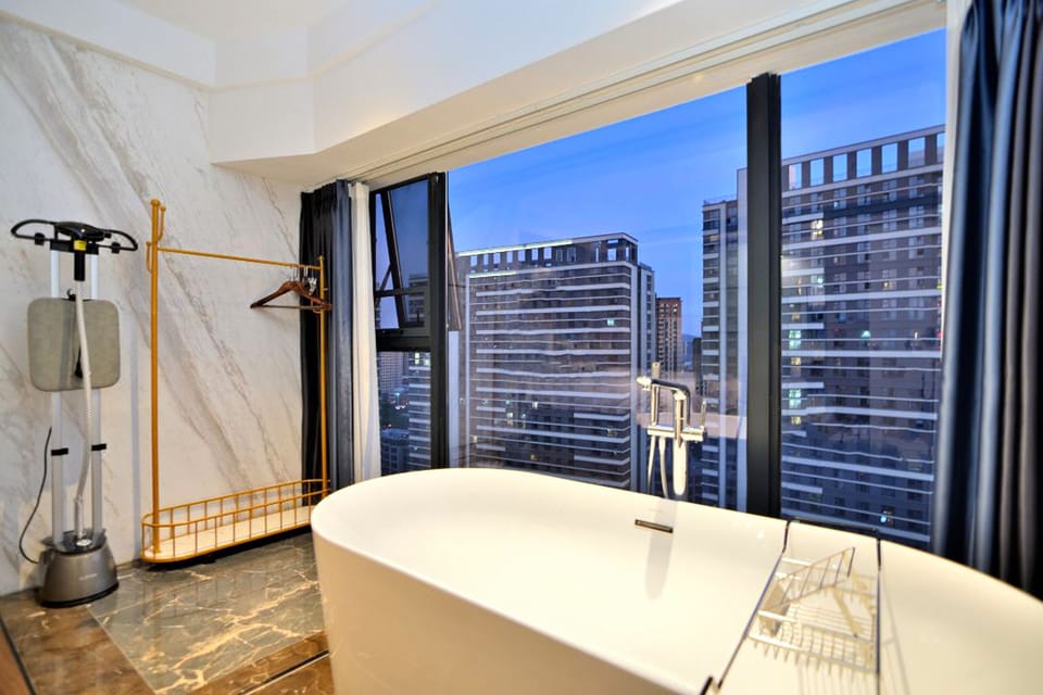 Family Double Room | Desk, WiFi (free)