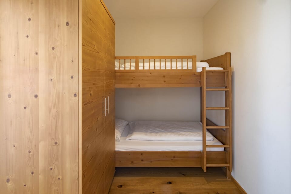 Apartment | 1 bedroom, bed sheets