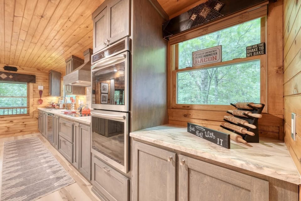 Everything you need for cooking, right here 👩‍🍳