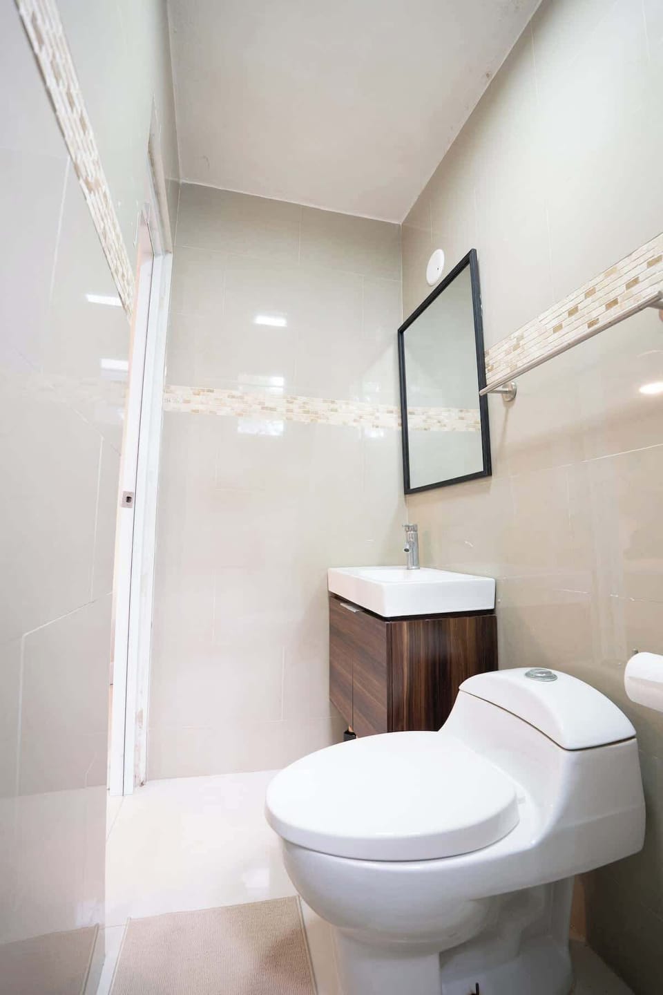 Fresh, functional, and designed for a comfortable stay.