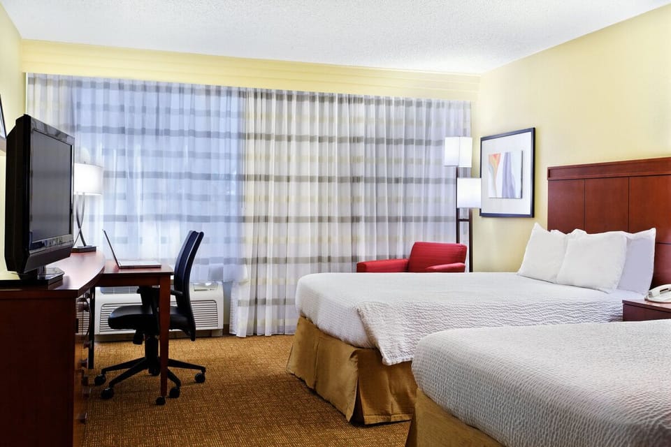 Wake up to soft daylight and a calm, spacious layout.