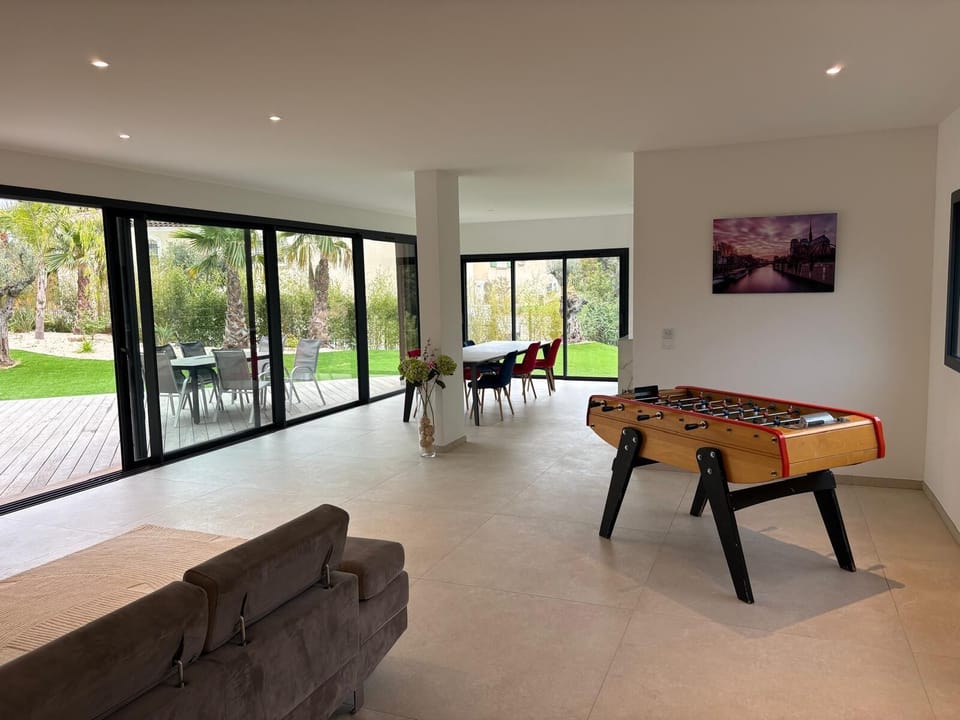 Game room