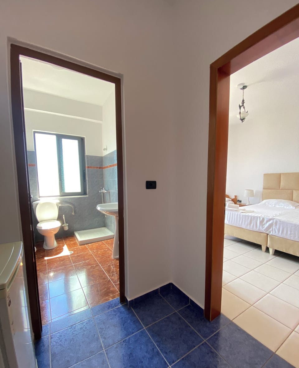 Panoramic Triple Room | Hypo-allergenic bedding, free WiFi, bed sheets, wheelchair access