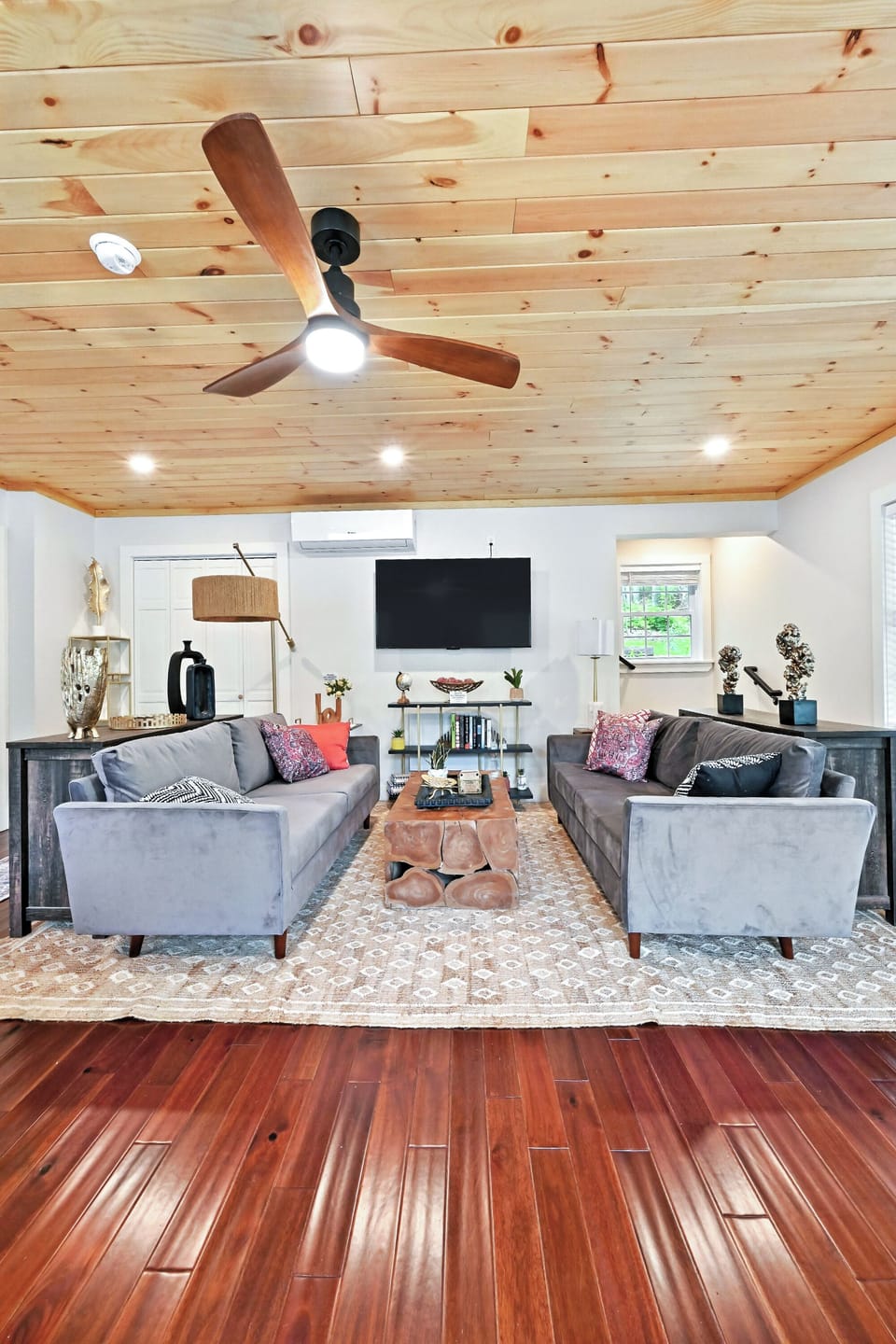 The living area.  Great for family time.