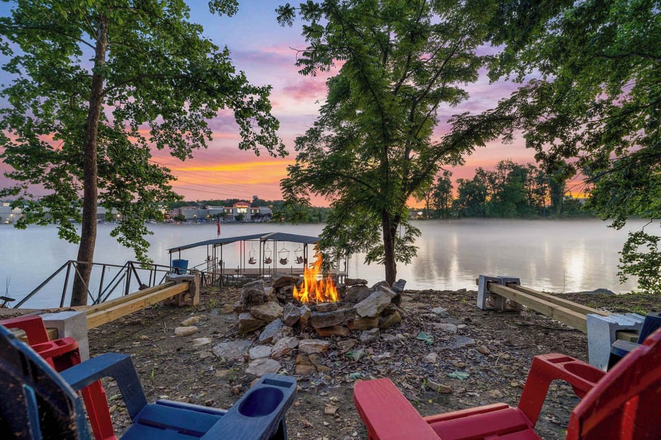 Sit right on the water and watch the Ozark sunsets!