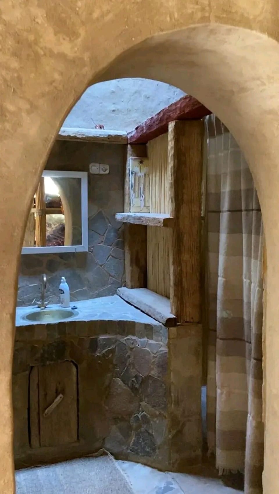 Standard Quadruple Room, Patio, Courtyard View | Bathroom