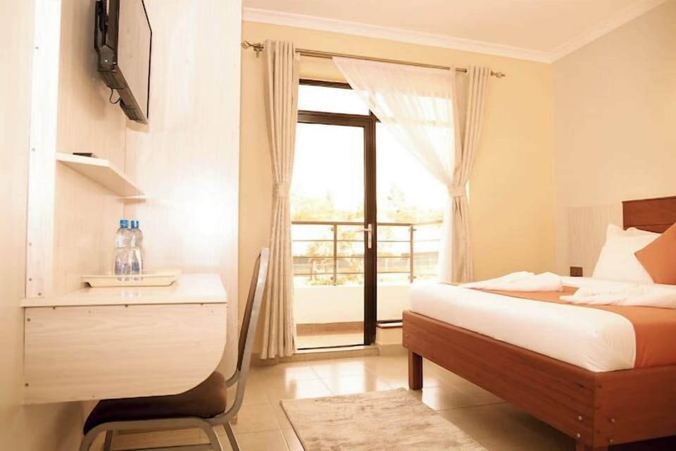 Deluxe Double Room | Free WiFi, bed sheets