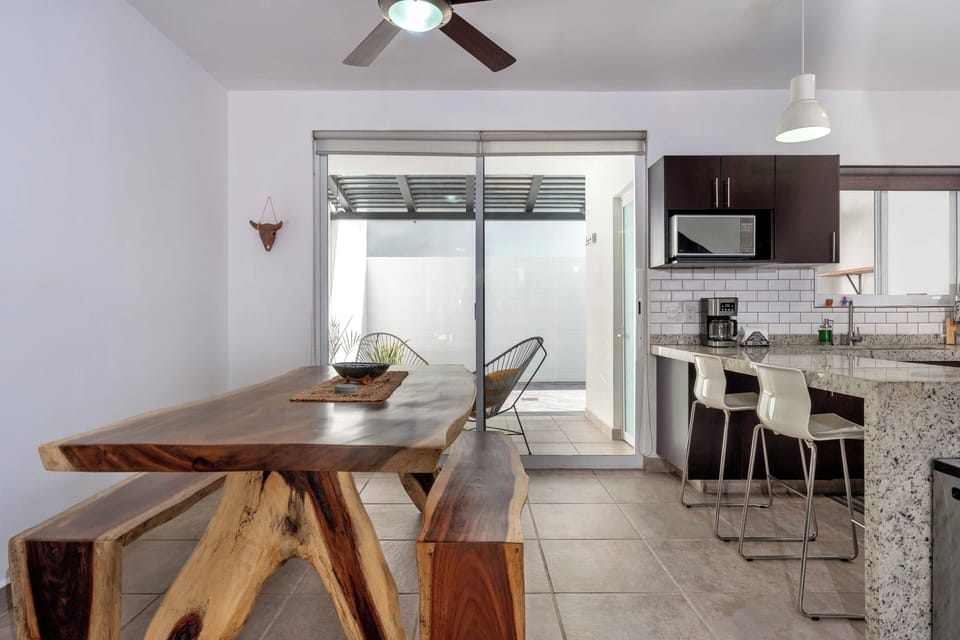 Dining / Kitchen / Patio Entry