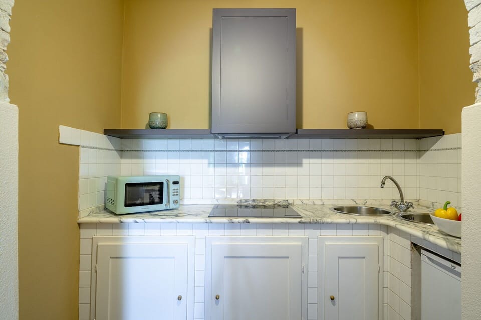 Autumn, Kitchen, Spring, Summer
