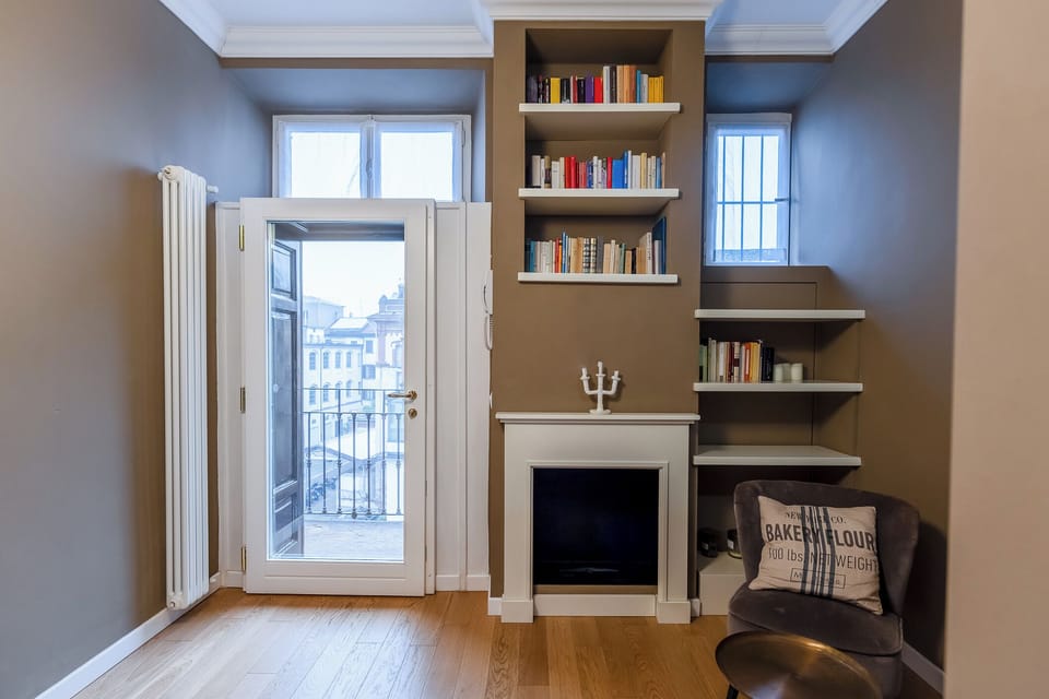 Deluxe Apartment | Living area | TV