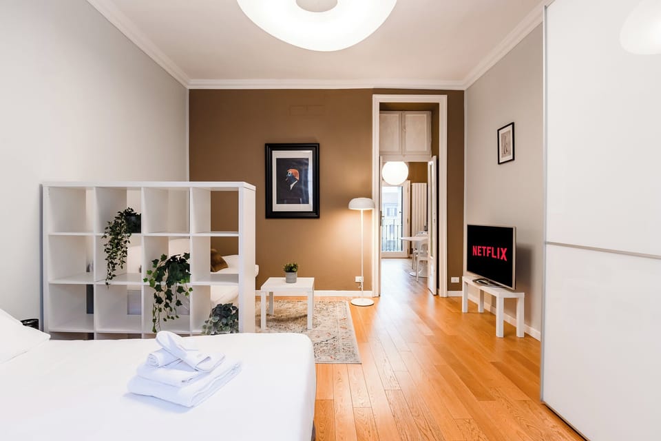 Comfort Apartment | Desk, blackout drapes, soundproofing, iron/ironing board