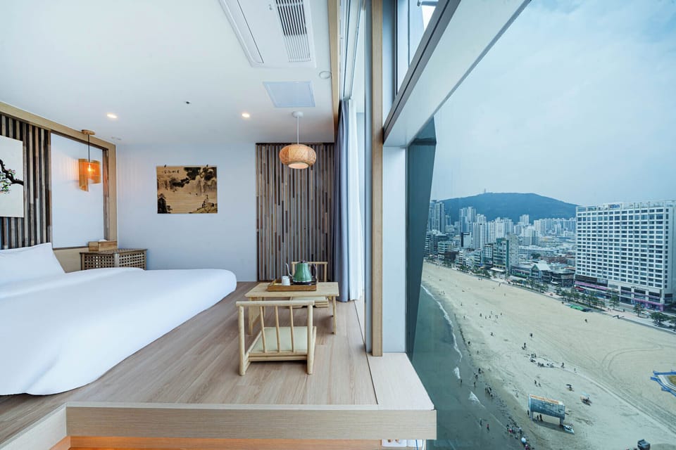 Hinoki Floor Seating Half Ocean Room | Hypo-allergenic bedding, free WiFi, bed sheets
