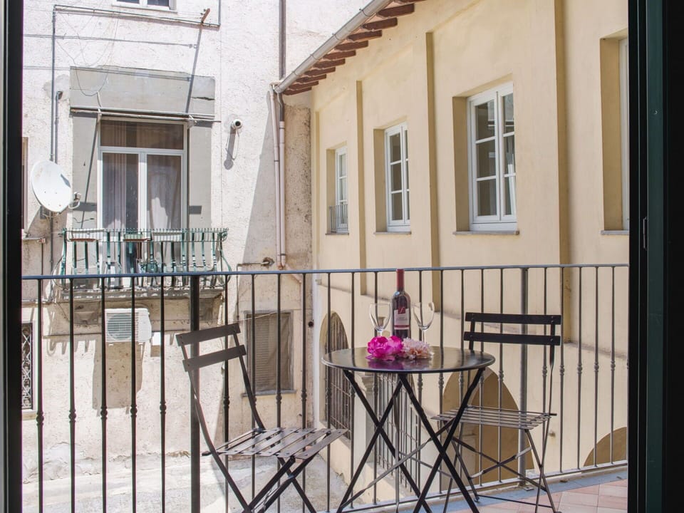 Interior Design, Apartment, Floor, Door, Iron, Balcony, Metal, Handrail, Baluster, Home Door