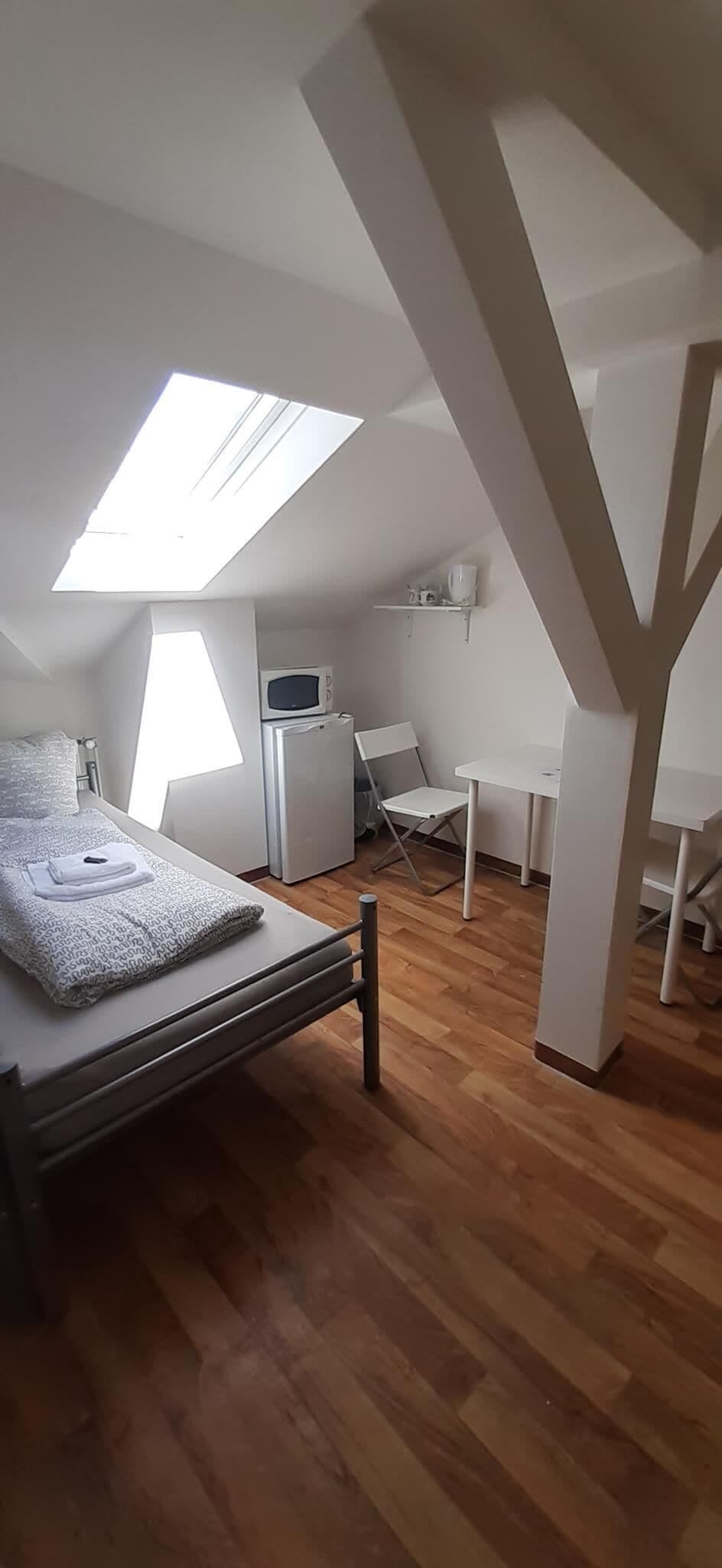 Twin Room (#403) | Individually furnished, iron/ironing board, free WiFi, bed sheets