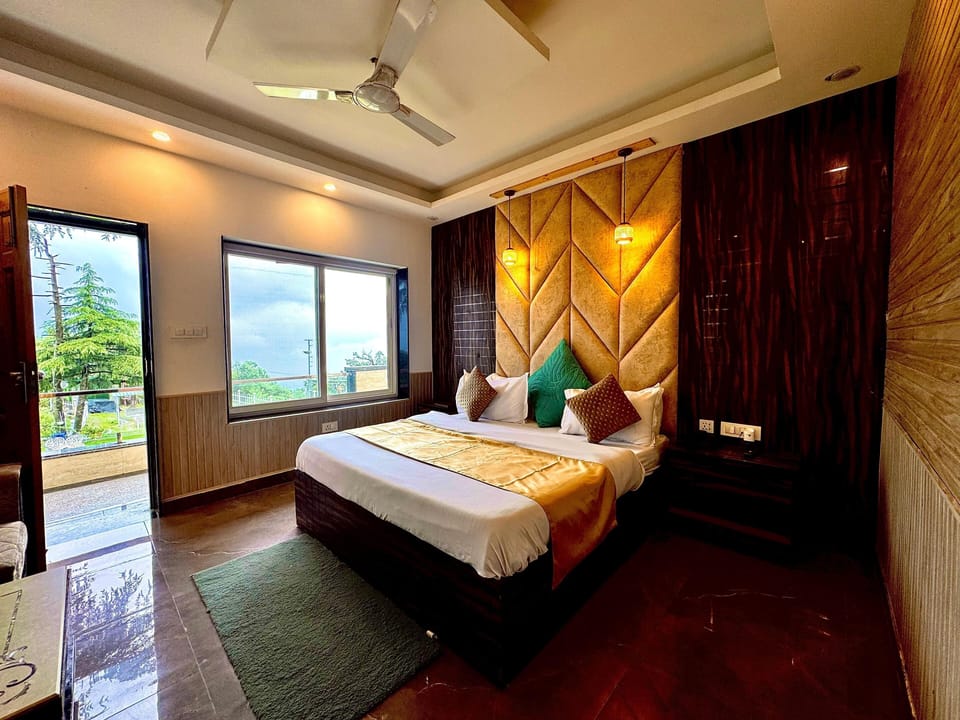 Deluxe Room | Free WiFi