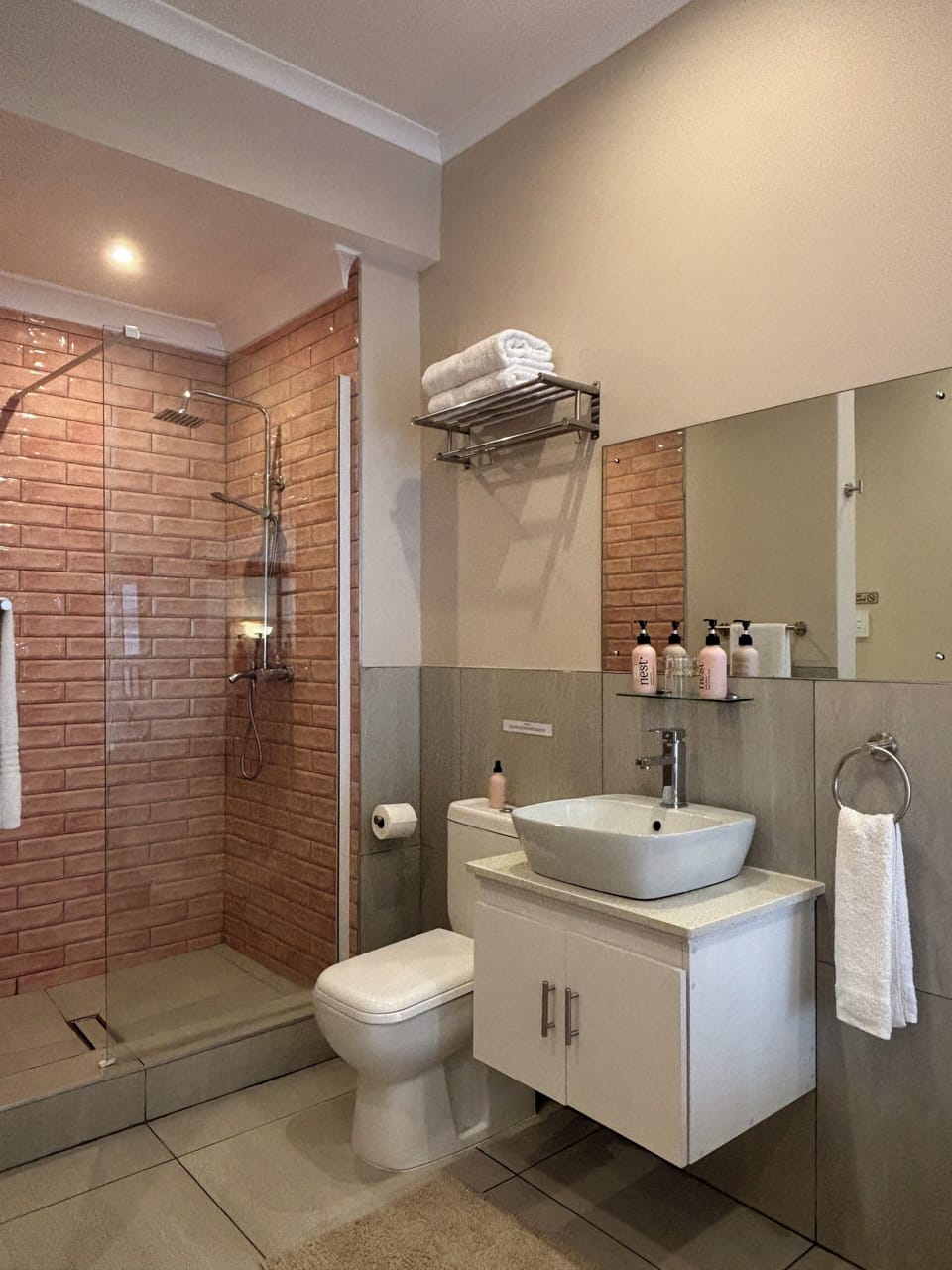 Double Room | Bathroom