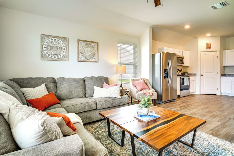 House (4 Bedrooms) | Interior