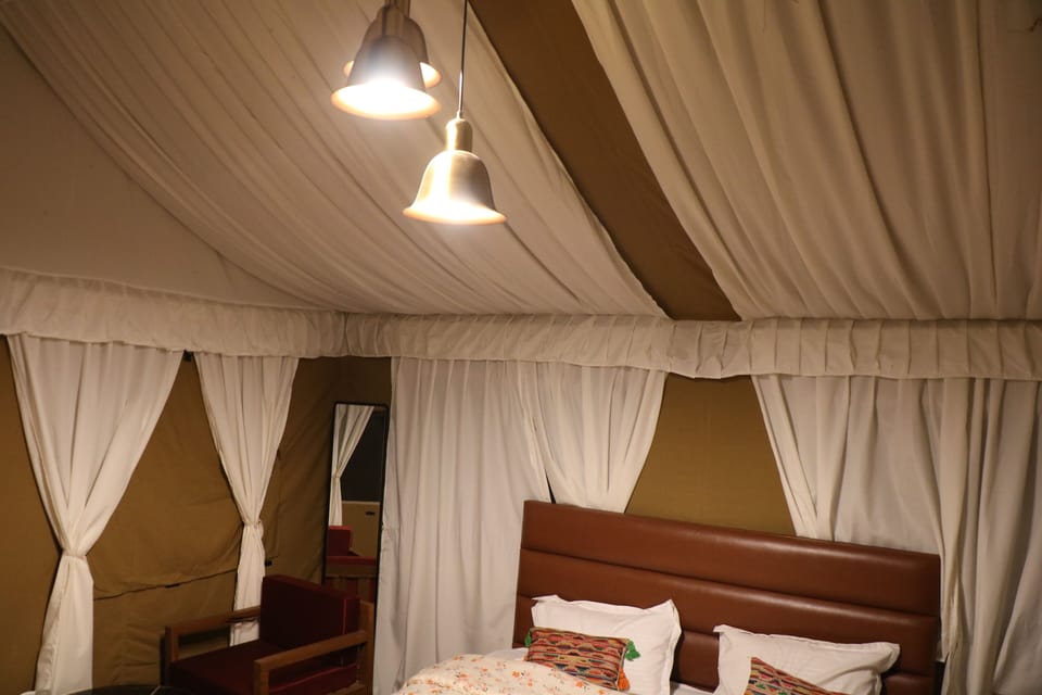 Deluxe Double or Twin Room, Balcony, River View | Premium bedding, rollaway beds, free WiFi, bed sheets
