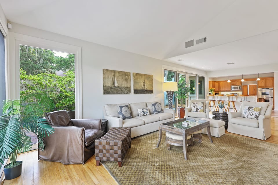 8 Beach Lagoon | Living Room - 8 Beach Lagoon | Living Room