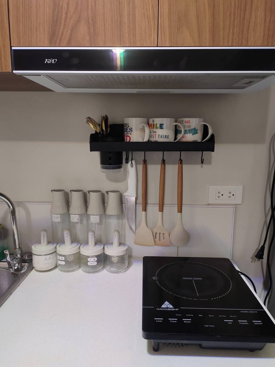 Studio, 1 Bedroom, Accessible, Smoking | Private kitchen