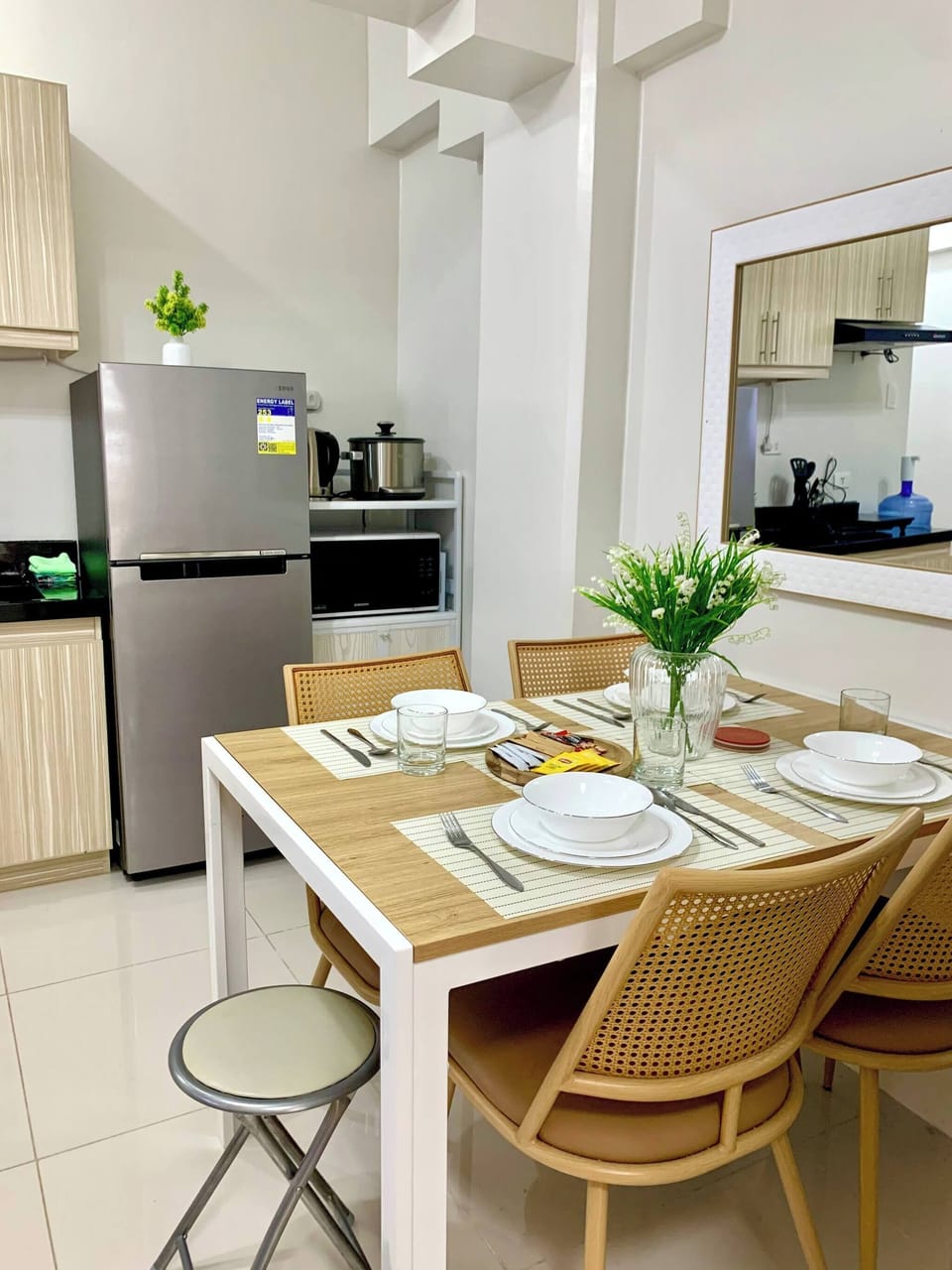 Condo, 1 Bedroom, Accessible, Smoking | Dining