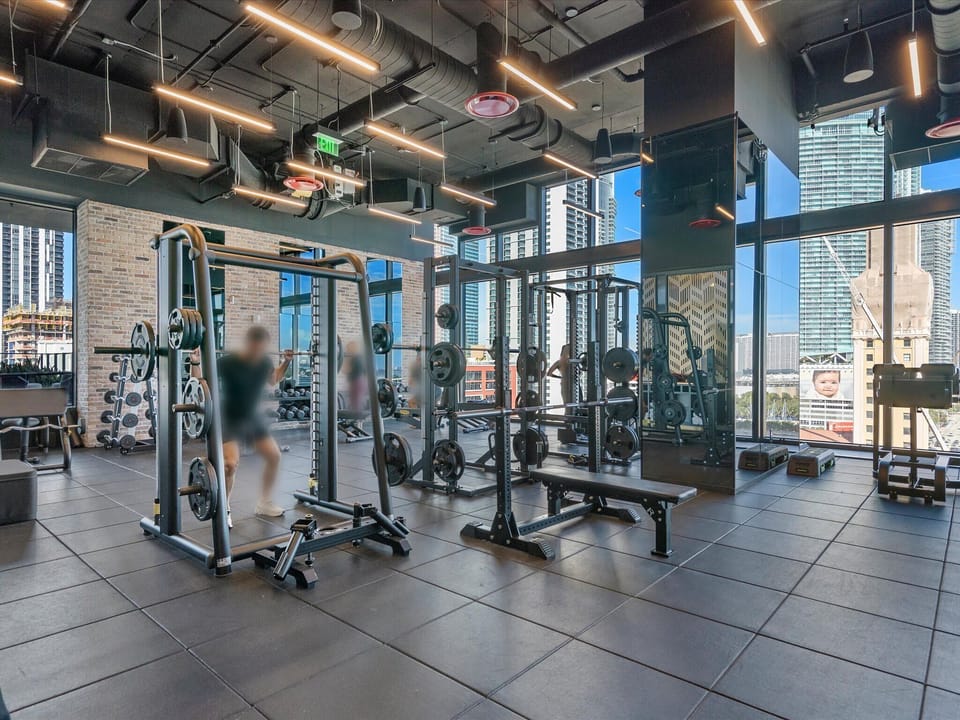Building Gym