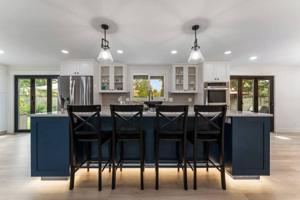 Open living and kitchen for great entertaining 
