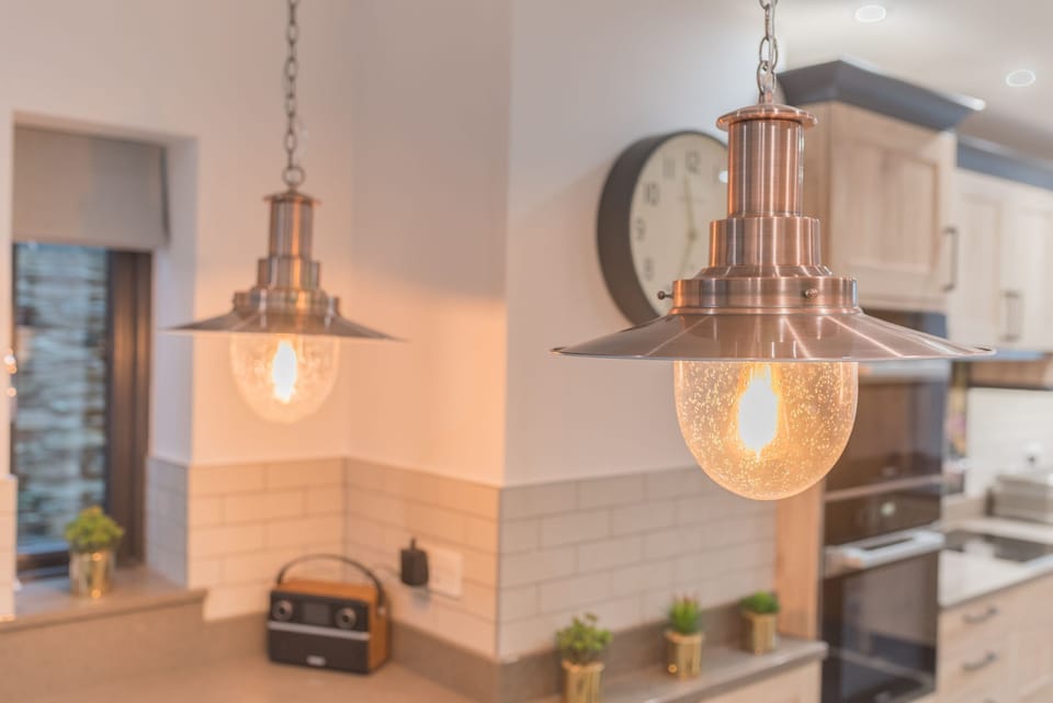 Cragg Cottage lighting over breakfast bar