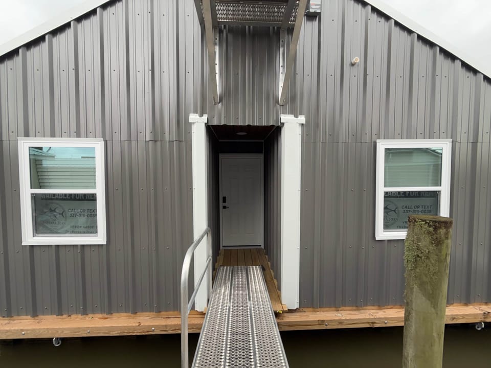 Entrance from C-Dock 