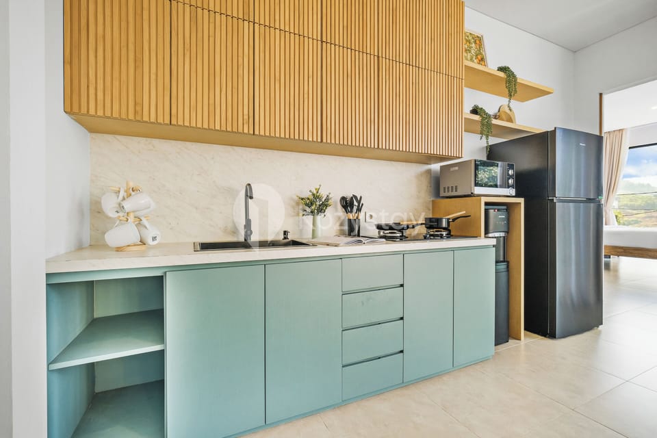 Villa, 3 Bedrooms, City View | Private kitchen | Full-size fridge, microwave, stovetop, rice cooker