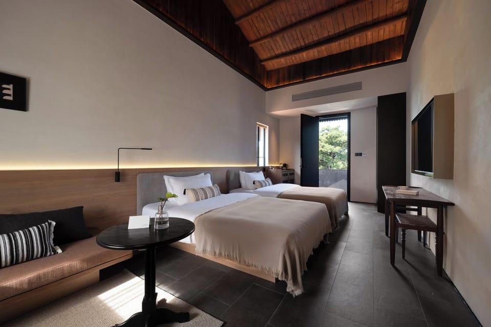 Basic Double or Twin Room, Courtyard View | Desk, free WiFi