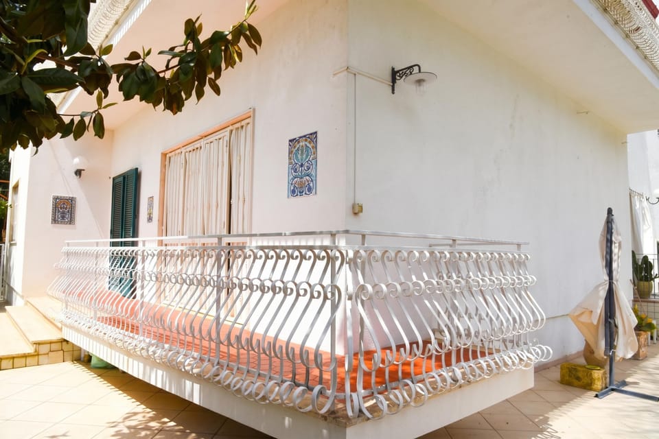 Family Villa, Multiple Bedrooms (Dimora San Pancrazio) | Property grounds