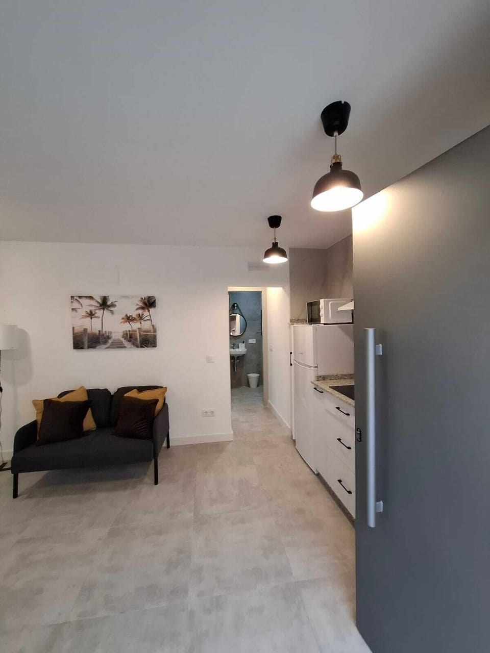 Comfort Studio, Patio, City View | Interior