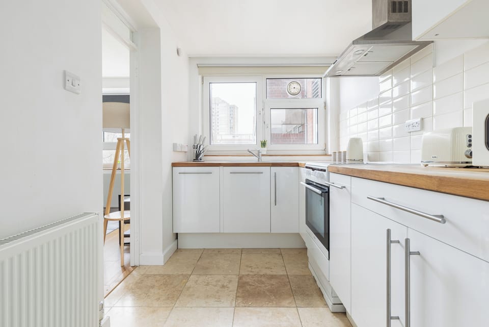 Apartment | Private kitchen | Full-size fridge, microwave, oven, stovetop