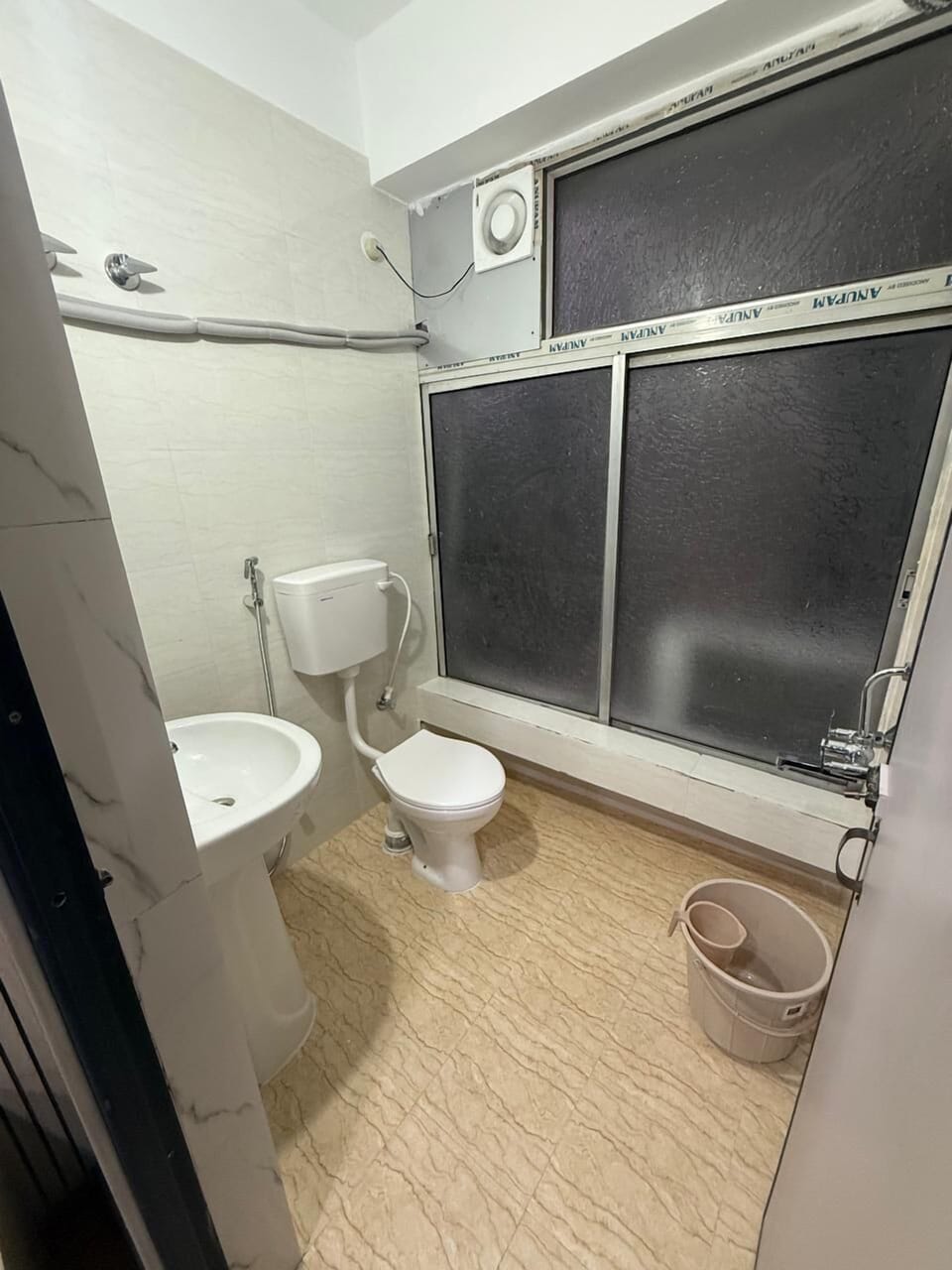 Classic Room | Bathroom
