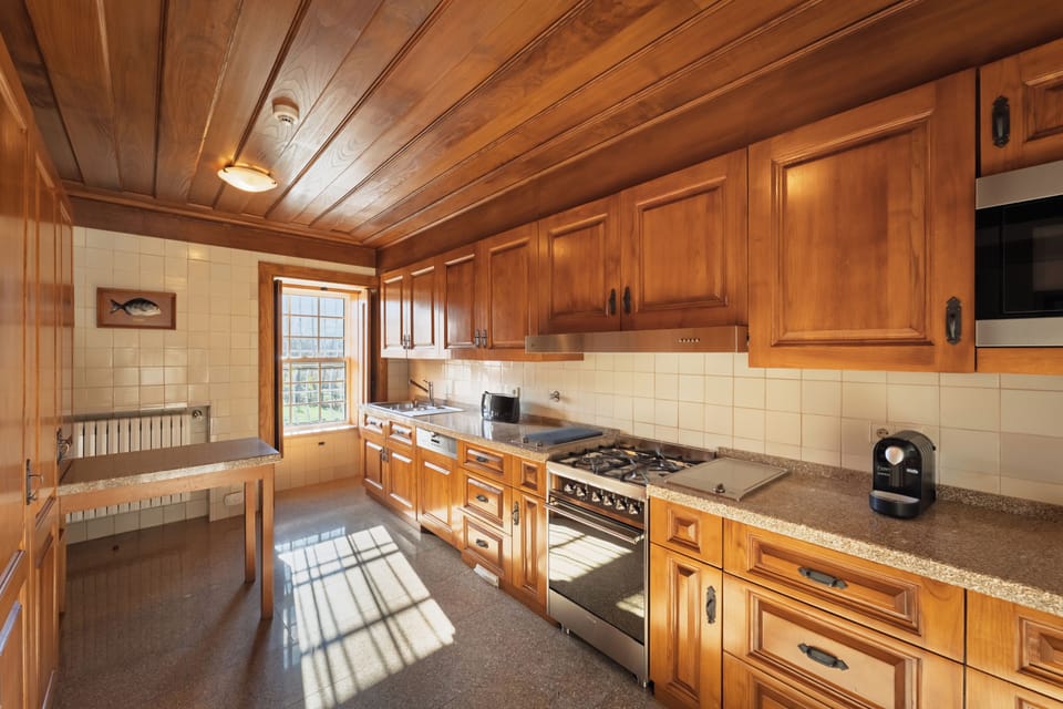 Apartment, 3 Bedrooms | Private kitchen